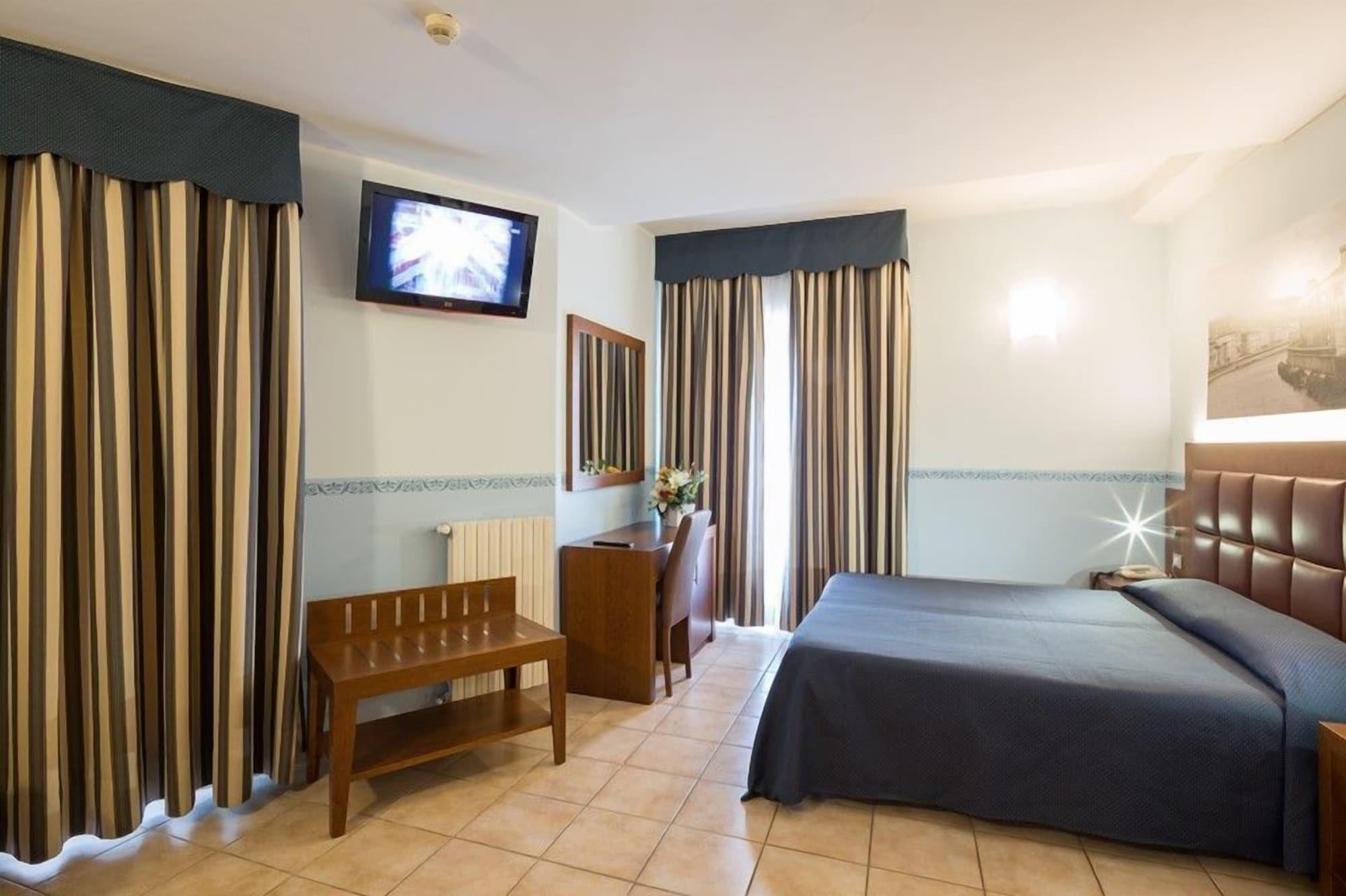 Hotel Terminus & Plaza Pisa Dış mekan fotoğraf