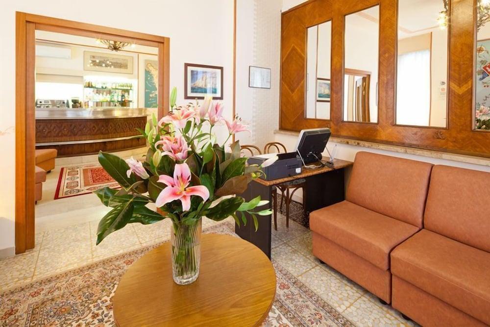 Hotel Terminus & Plaza Pisa Dış mekan fotoğraf