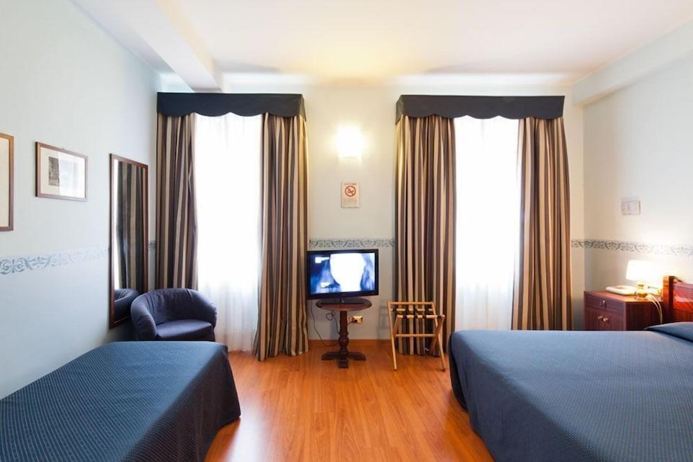 Hotel Terminus & Plaza Pisa Dış mekan fotoğraf